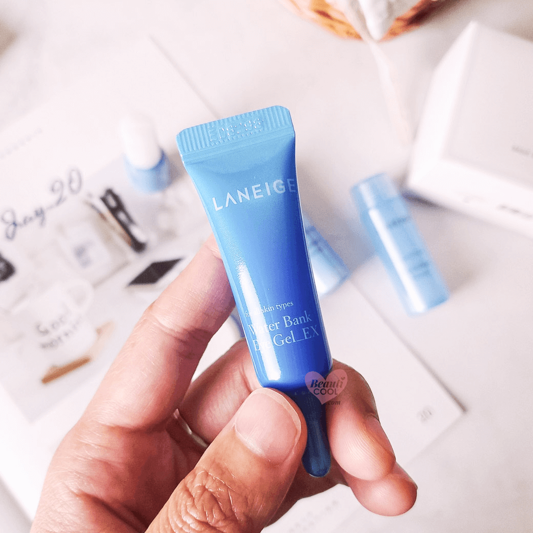 Laneige Water Bank Eye Gel 3 ml.  เจลรอบดวงตา ประกอบด้วยสารสกัดผลเบอร์รี่ ช่วยบรรเทาความตึงเครียดของผิวรอบดวงตาและให้ความชุ่มชื้นได้ยาวนานถึง 24 ชั่วโมง