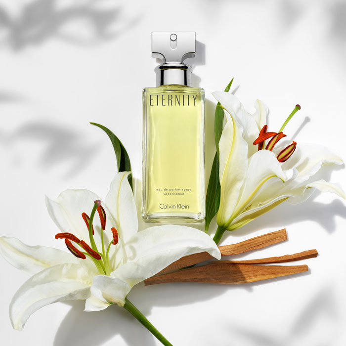 CK Eternity for women EDP 1.2 ml น้ำหอมดอกไม้ของผู้หญิง สร้างขึ้นสำหรับผู้หญิงโรแมนติก ช่างฝัน และมั่นใจ